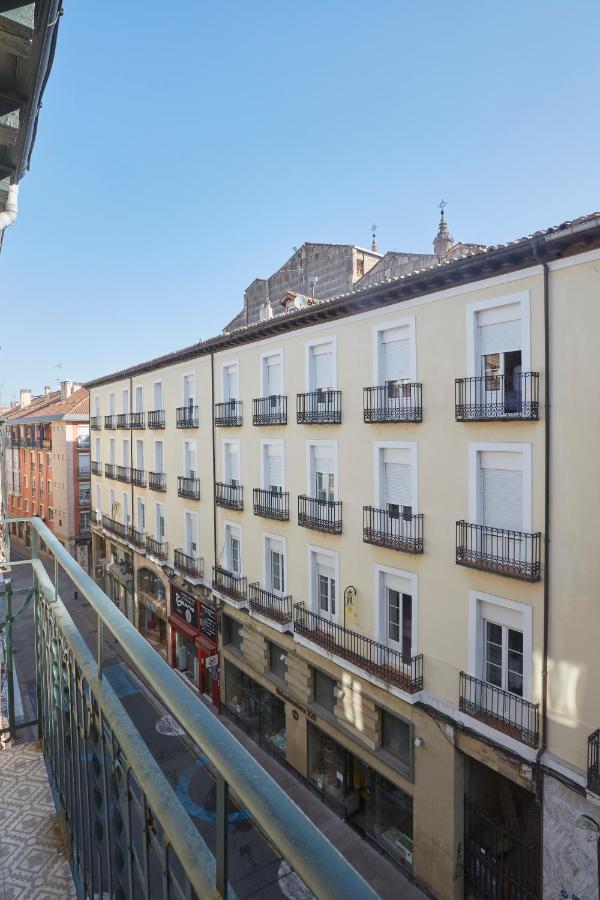 Apartamentos Marques De Abastos Logroño Eksteriør bilde