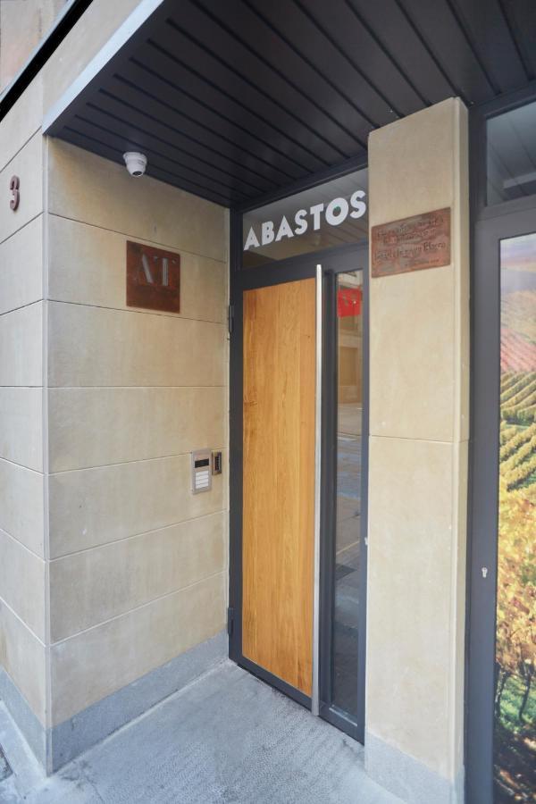 Apartamentos Marques De Abastos Logroño Eksteriør bilde